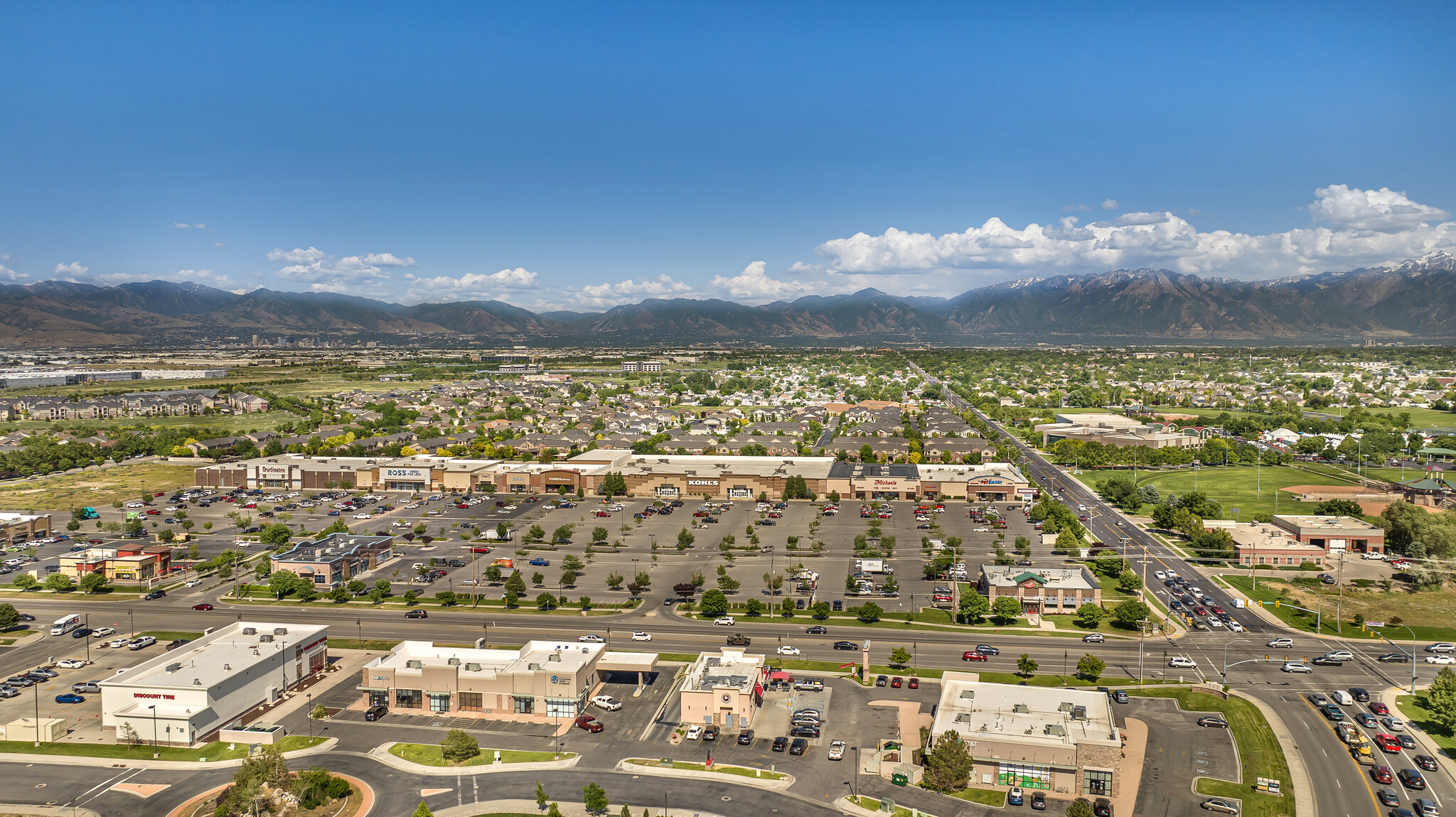 The Shoppes At Lake Park - West Valley City, Ut For Sale 