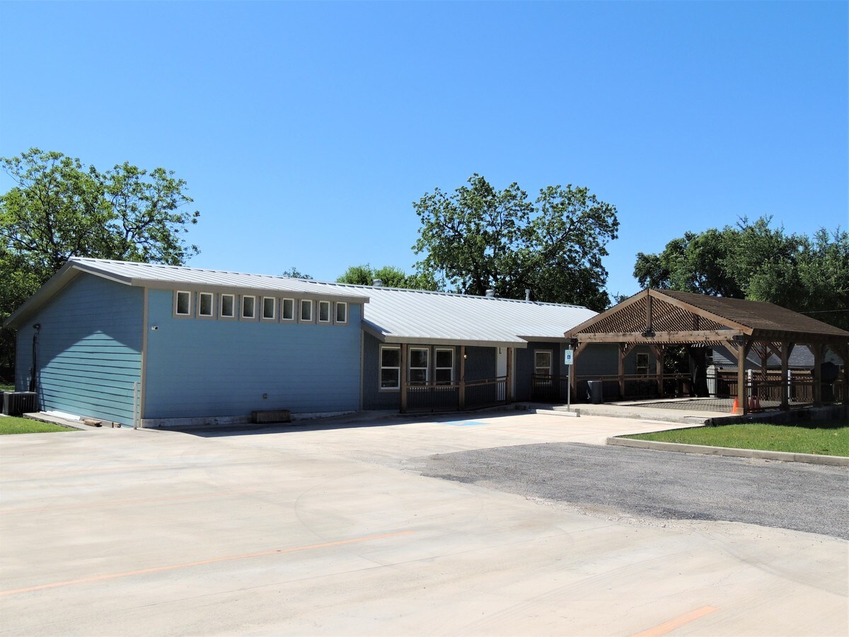 570 Heimer Rd, San Antonio, TX 78232