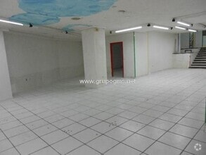 Retail in Segovia, Segovia for lease Interior Photo- Image 1 of 8