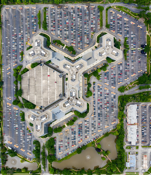 3 Westbrook Corporate Ctr, Westchester, IL for lease - Aerial - Image 1 of 7