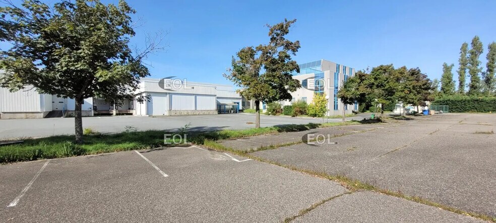 Industrial in Civrieux-d'Azergues for sale - Building Photo - Image 2 of 16