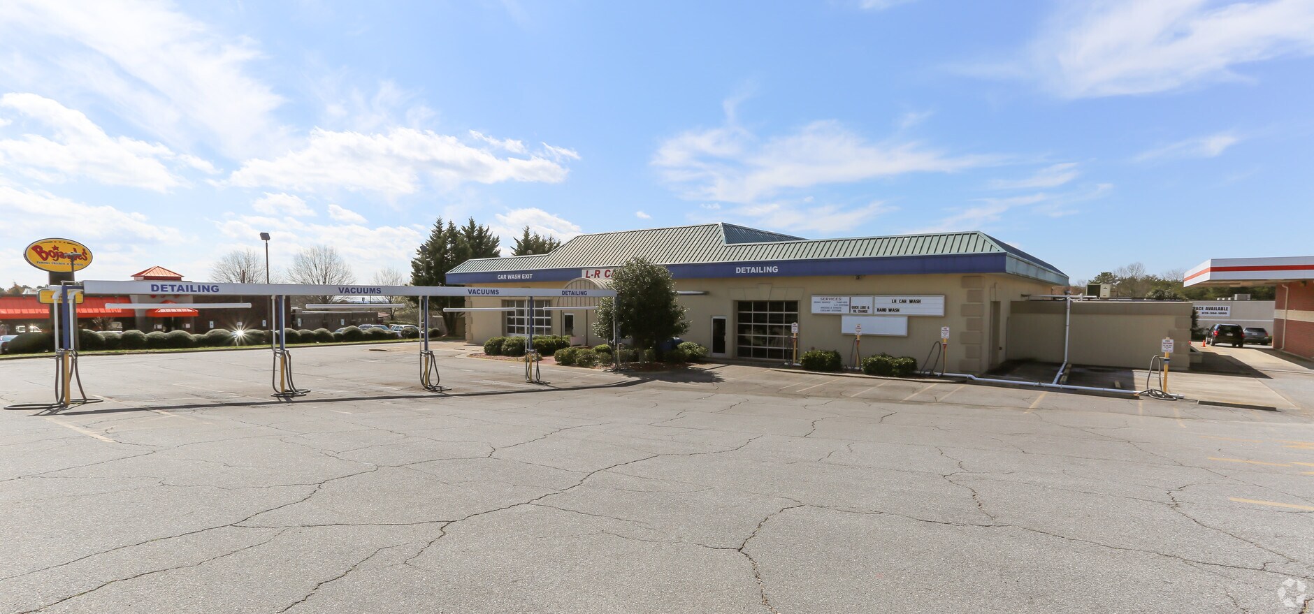 1120 Lenoir Rhyne Blvd, Hickory, NC 28602