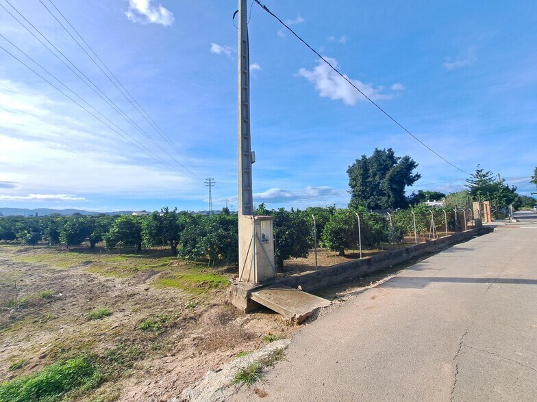 Polígono, Alzira de, 5, Alzira, Valencia for sale - Building Photo - Image 2 of 12