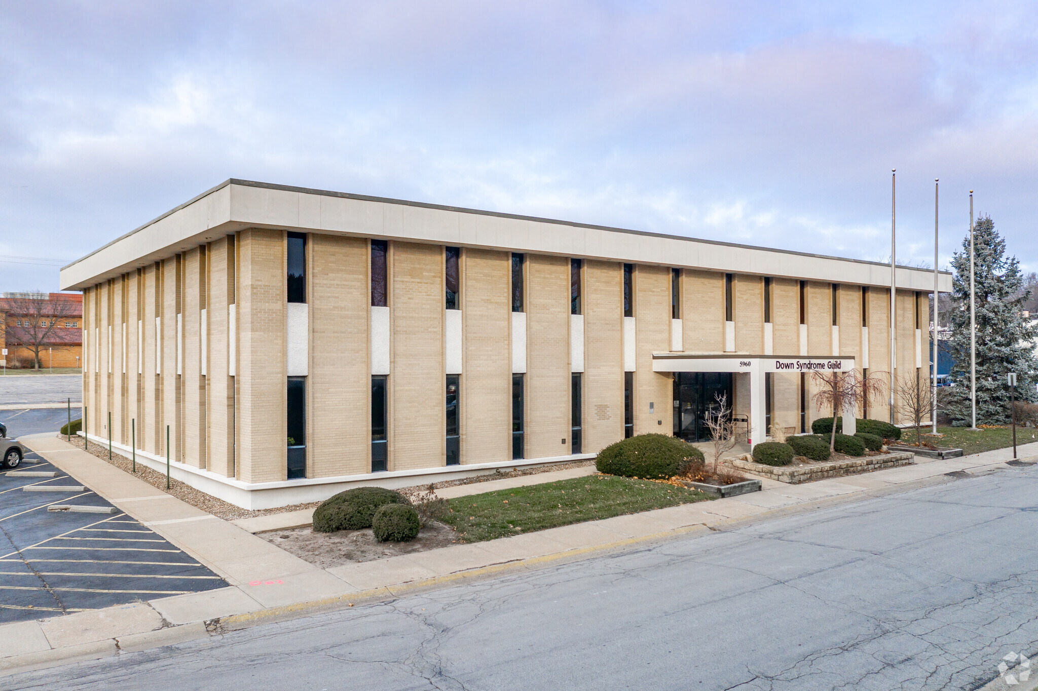 5960 Dearborn St, Mission, KS for sale Primary Photo- Image 1 of 1