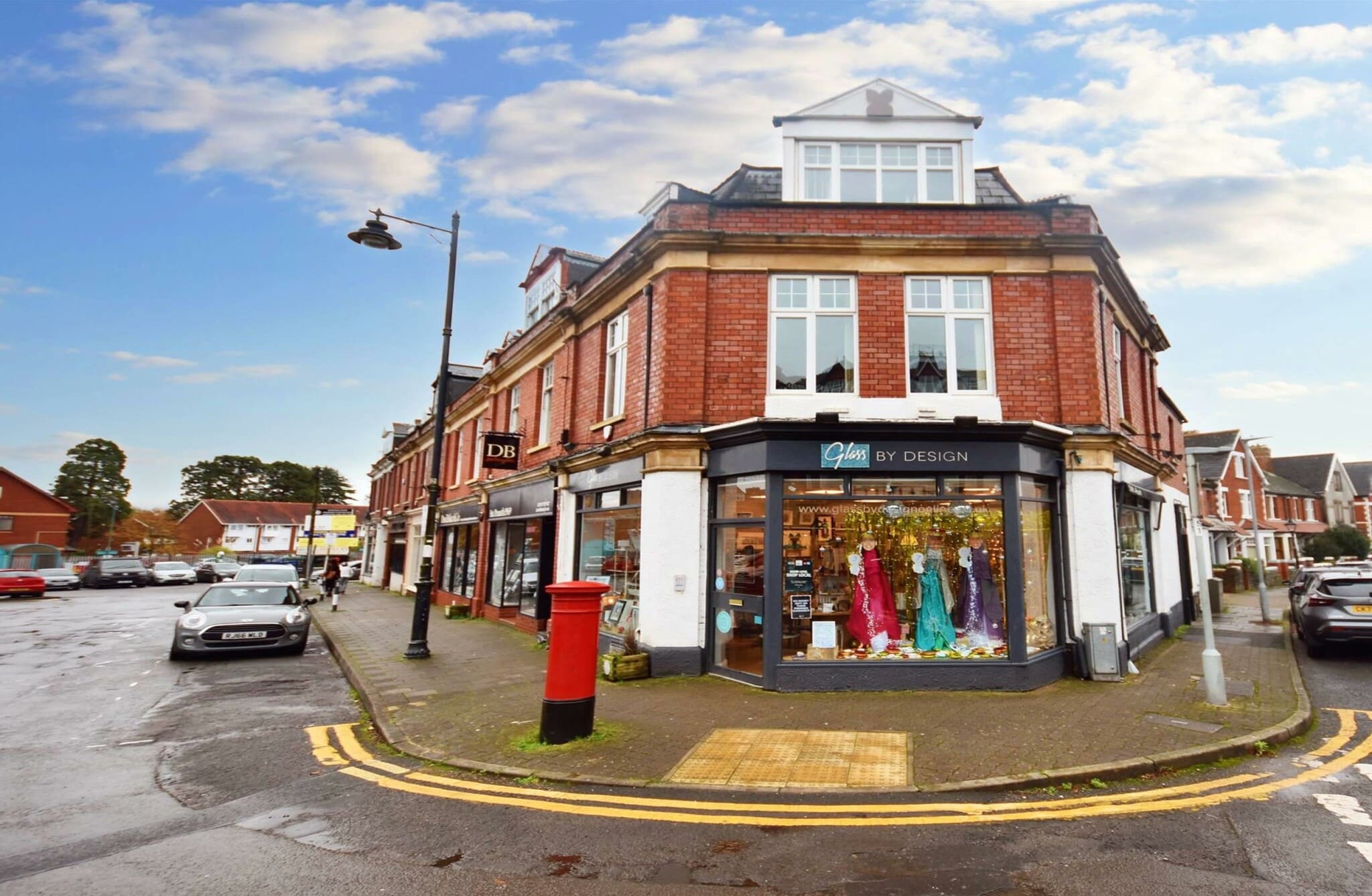 1 Station Appr, Penarth for sale Primary Photo- Image 1 of 1