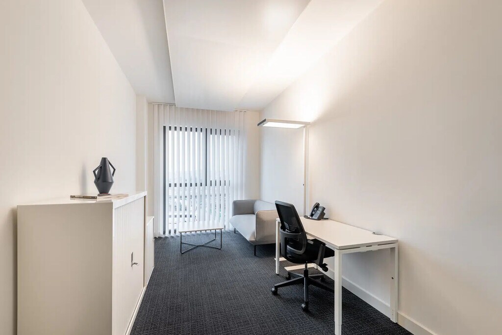 Location Bureaux 50 m² à 440 m² - Photo 1