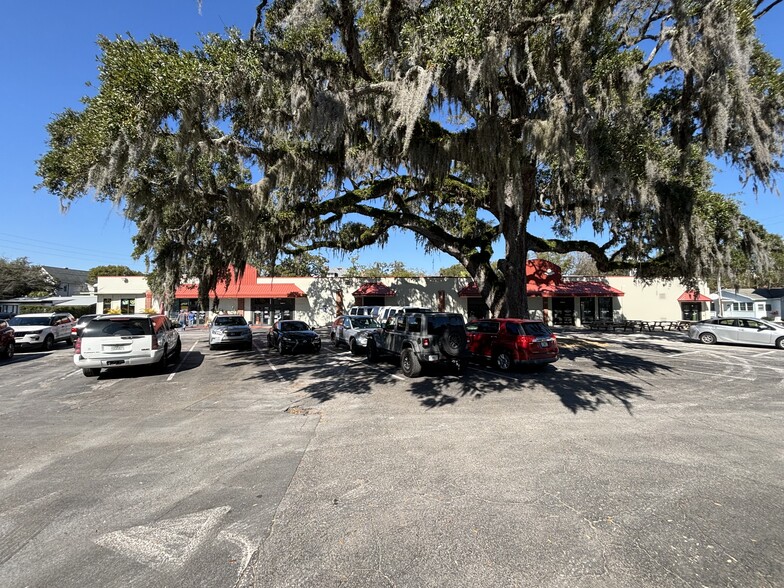 22 S 8th St, Fernandina Beach, FL for sale - Building Photo - Image 3 of 14