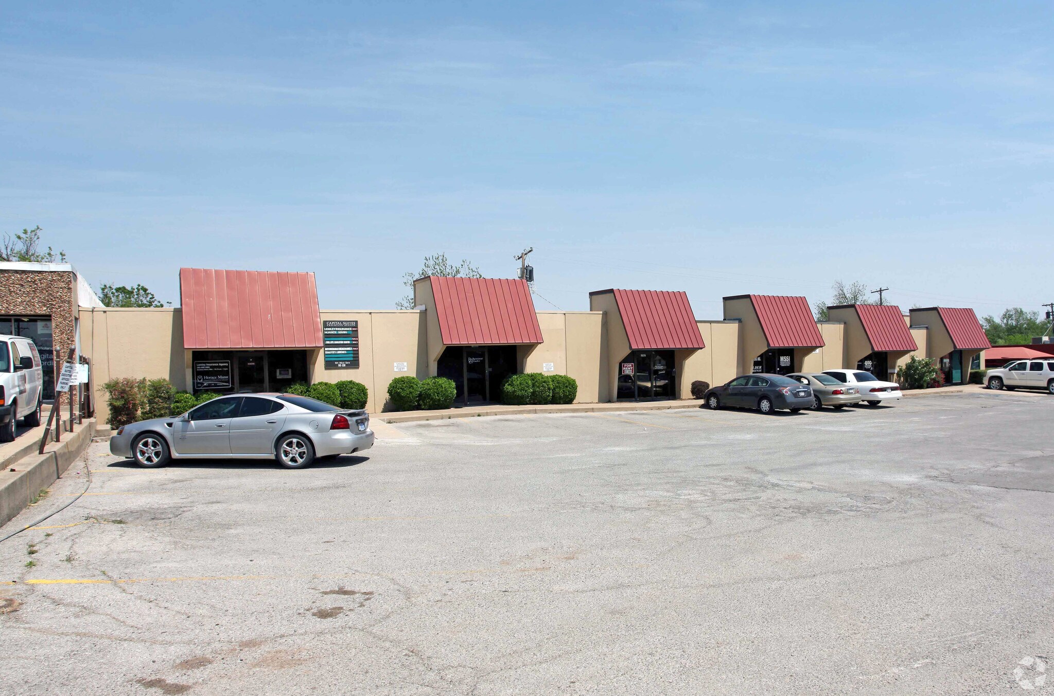 1509-1511 W Gore Blvd, Lawton, OK for lease Building Photo- Image 1 of 23