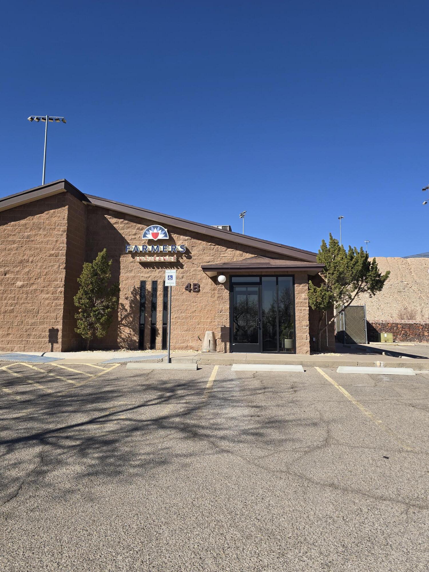 1201 E Schuster Ave, El Paso, TX for lease Building Photo- Image 1 of 15