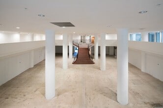 730 S Los Angeles St, Los Angeles, CA for lease Interior Photo- Image 1 of 4