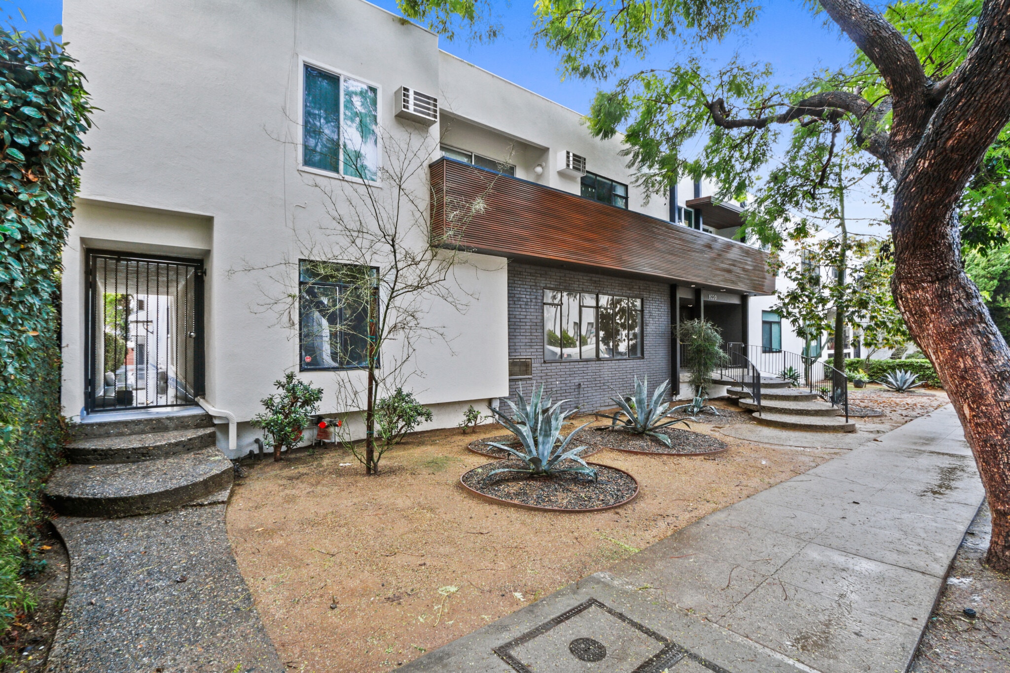 8220 Norton Ave, West Hollywood, CA for sale Building Photo- Image 1 of 47