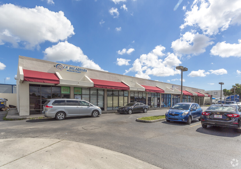 805-899 E 10th Ave, Hialeah, FL for lease - Primary Photo - Image 1 of 4