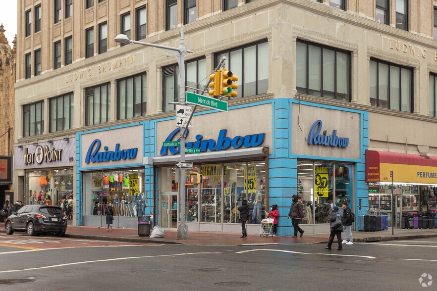 16519-16525 Jamaica Ave, Jamaica, NY for lease - Building Photo - Image 2 of 8