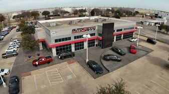 3001 NE Loop 820, Fort Worth TX - Automotive Property
