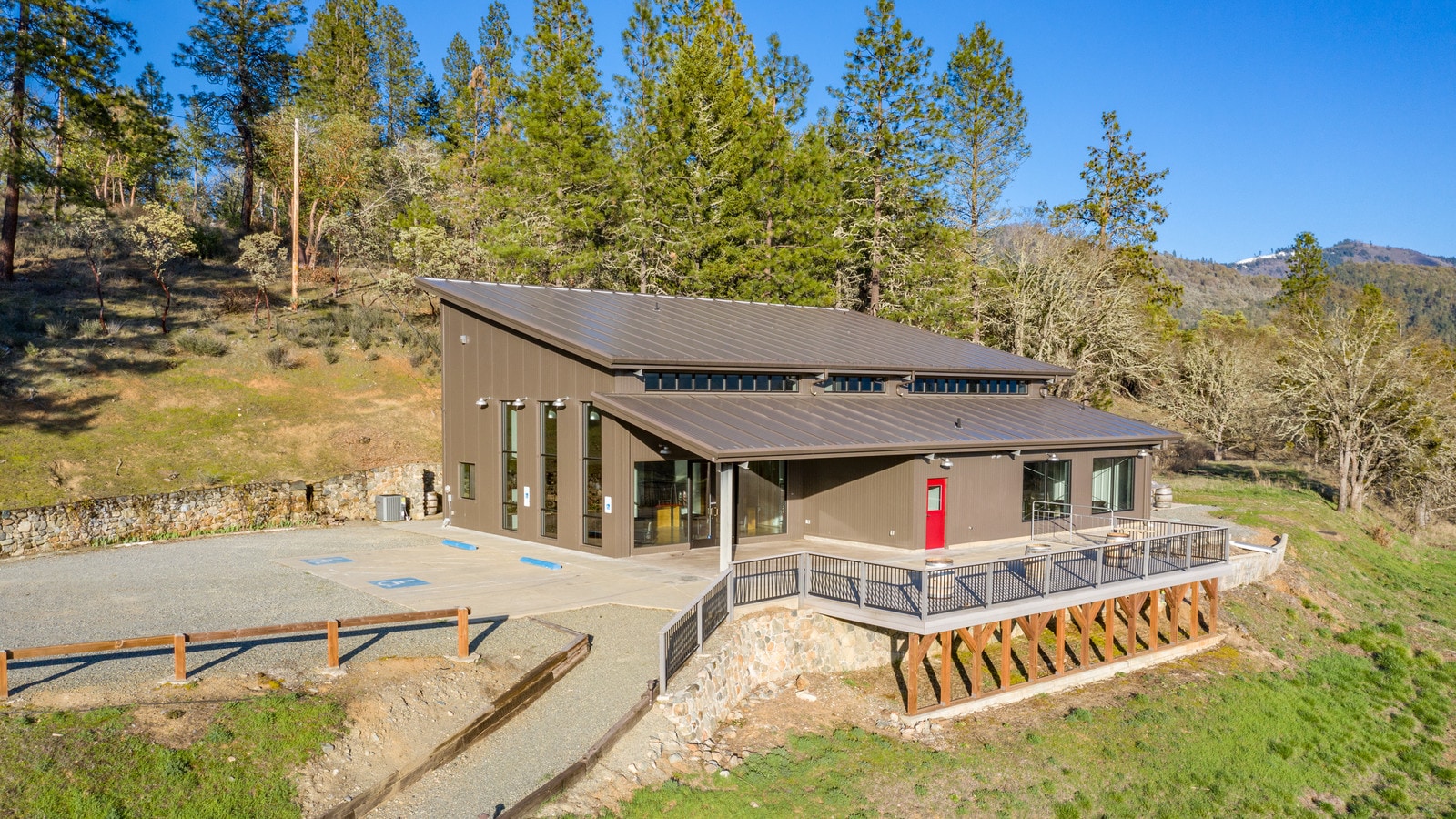 222 Missouri Flat Rd, Grants Pass, OR 97527