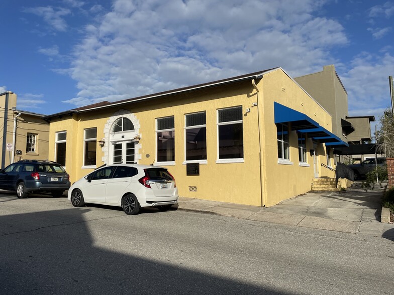 430 N Alexander St, Mount Dora, FL for lease - Building Photo - Image 1 of 34