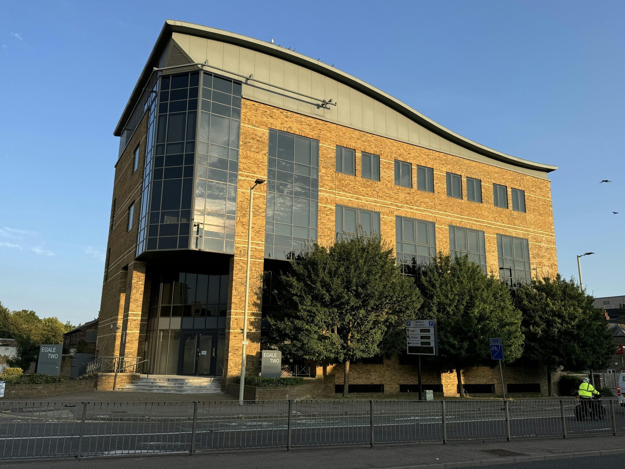 78 St Albans Rd, Watford for sale Building Photo- Image 1 of 1