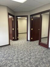 3985-4015 Medina Rd, Medina, OH for lease Interior Photo- Image 1 of 6