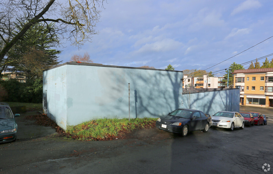 1545 Fort St, Victoria, BC for lease - Building Photo - Image 3 of 5