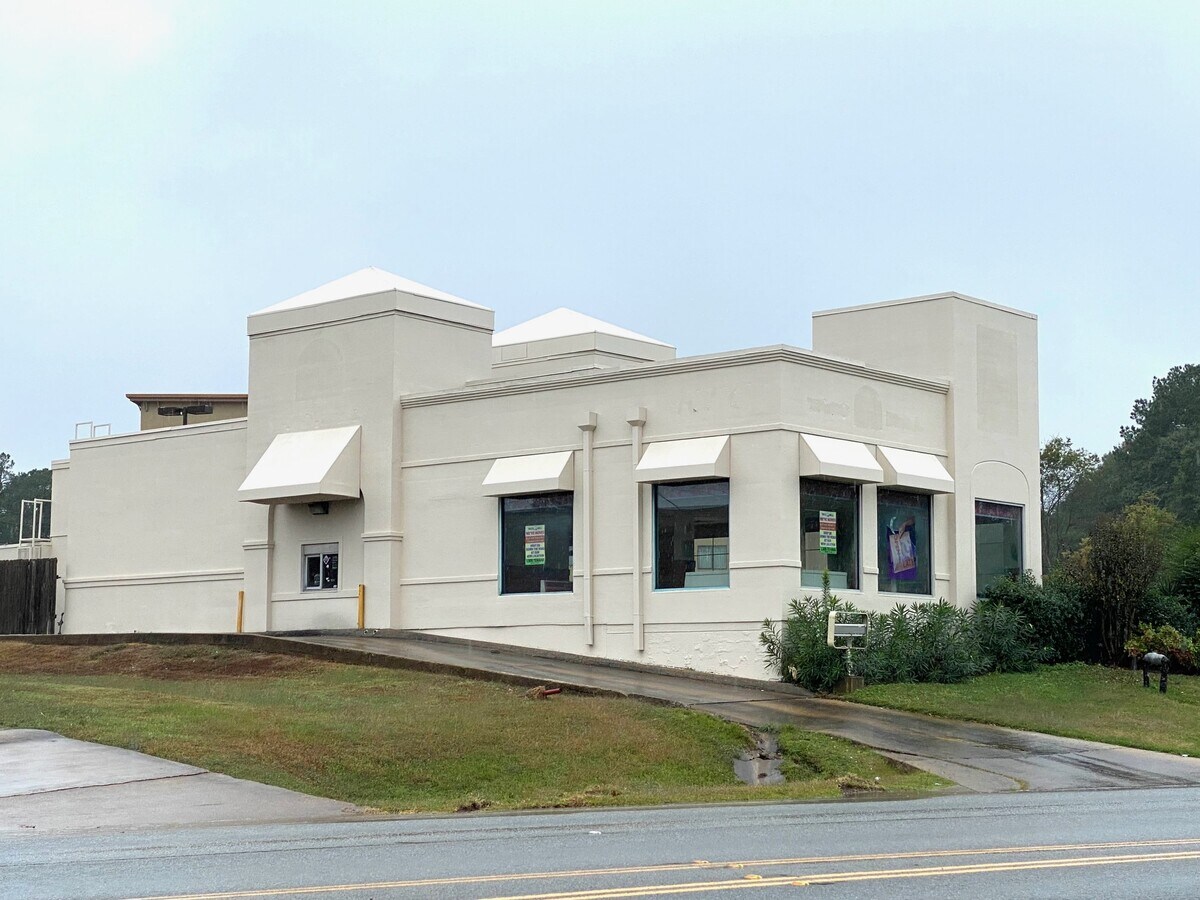 1502 Tenaha St, Center, TX 75935