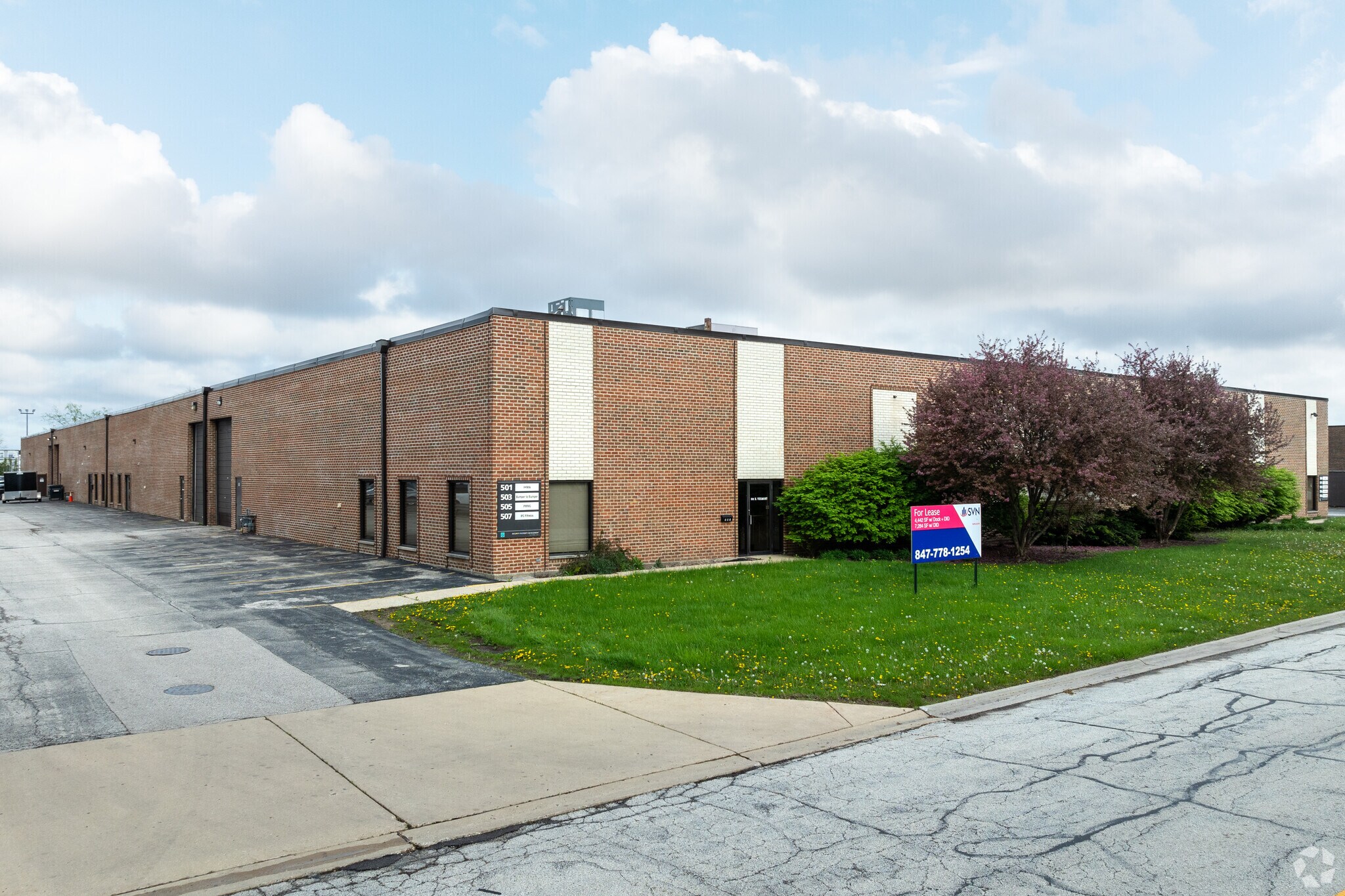 501-515 S Vermont St, Palatine, IL for lease Primary Photo- Image 1 of 17