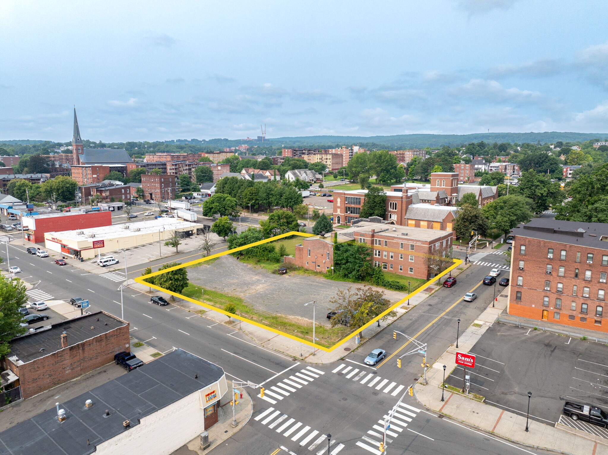 378 Maple St, Holyoke, MA for sale Building Photo- Image 1 of 7