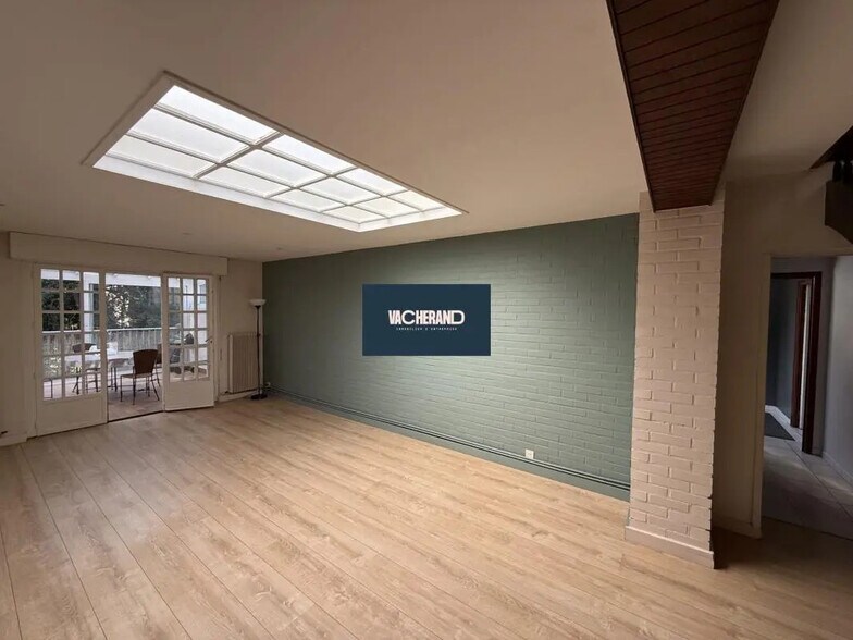 Retail in Saint-André-lez-Lille for sale - Building Photo - Image 2 of 4