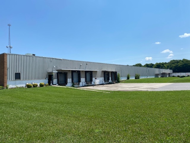 1600 Wilson Pkwy, Fayetteville, TN for sale - Building Photo - Image 1 of 1