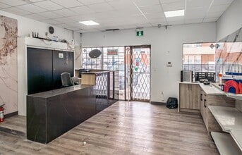 2102-2130 Glenmore Crt SE, Calgary, AB for lease Interior Photo- Image 2 of 2