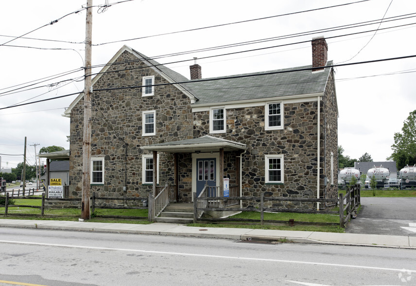 2410 Chichester Ave, Boothwyn, PA for sale - Primary Photo - Image 1 of 1