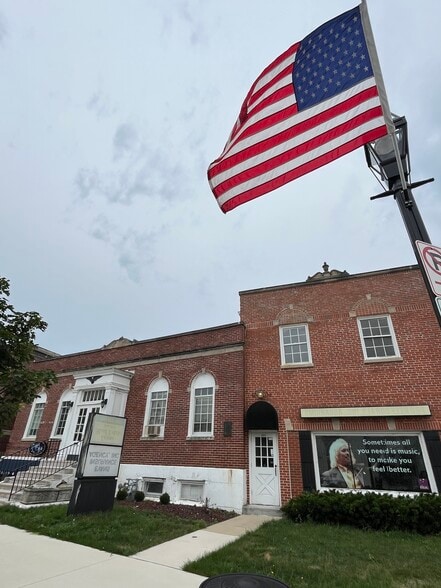 500-510 Pennsylvania Ave, Glen Ellyn, IL for sale - Building Photo - Image 3 of 5