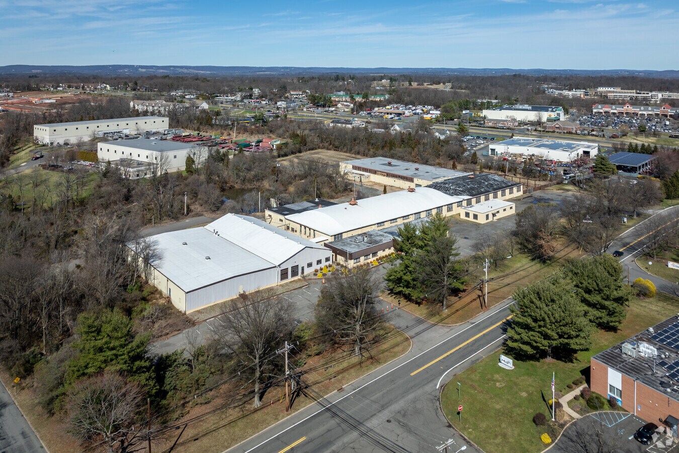 22 Readington Rd, Branchburg, NJ 08876