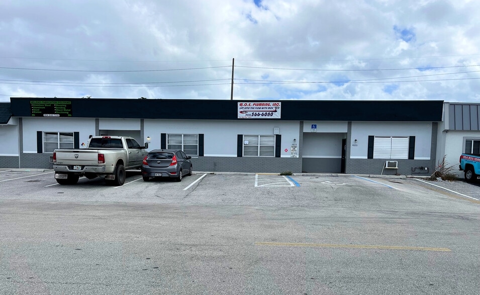 4861-4875 NE 12th Ave, Fort Lauderdale, FL for lease - Building Photo - Image 3 of 15