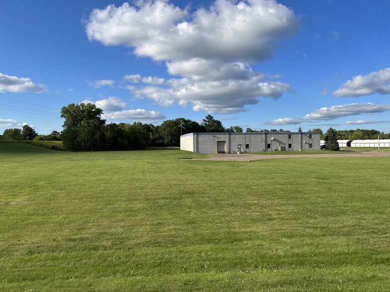 100 Digital Dr, Clear Lake, WI for sale - Primary Photo - Image 1 of 1