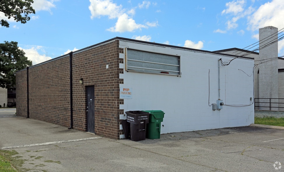 455 S Main St, High Point, NC for lease - Building Photo - Image 3 of 9