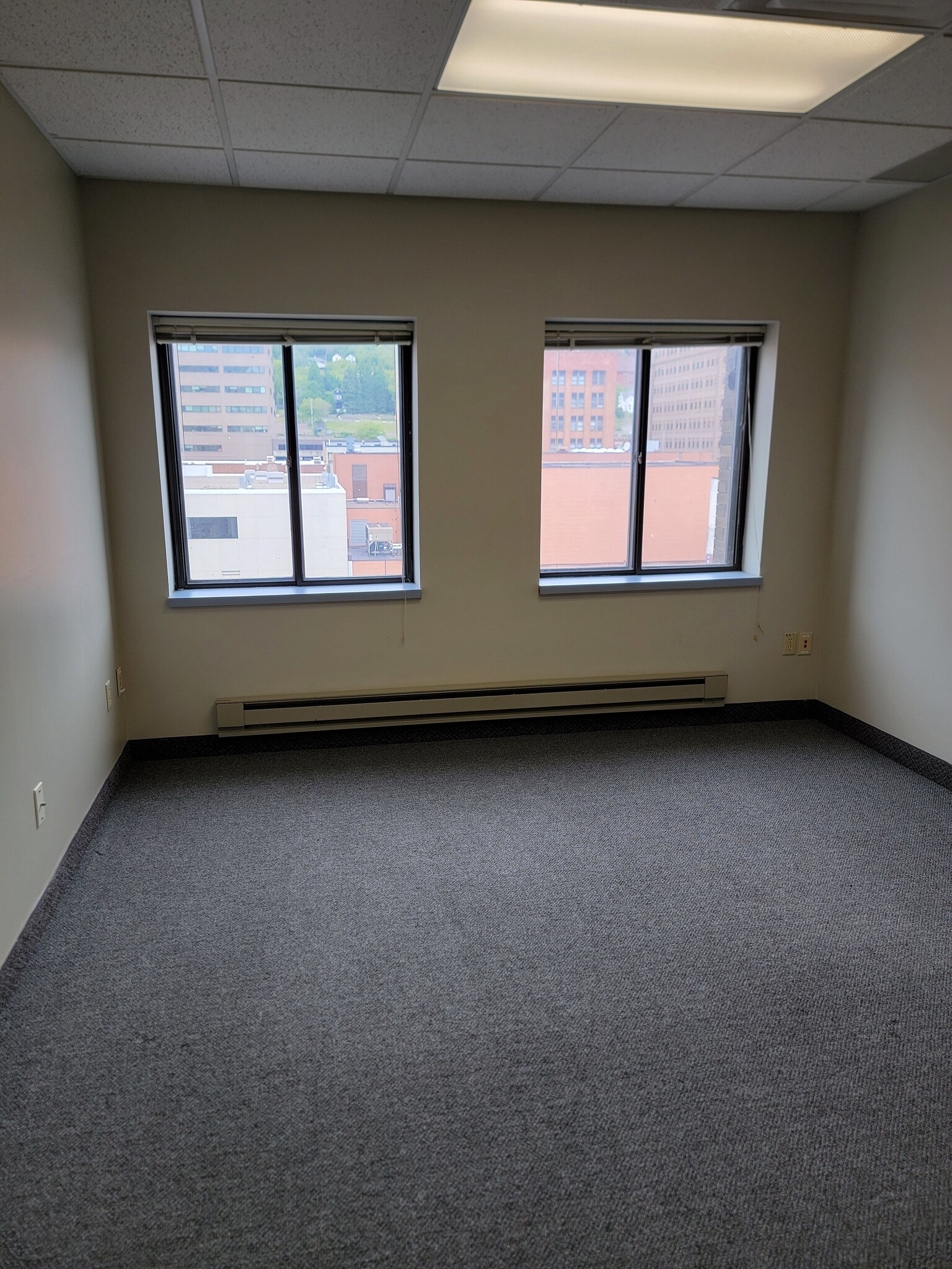 314 W Superior St, Duluth, MN for lease Interior Photo- Image 1 of 1