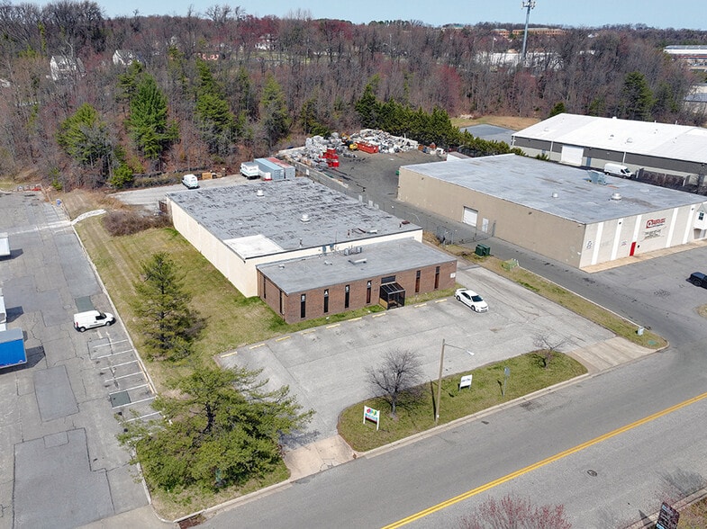 8912 Yellow Brick Rd, Rosedale, MD for lease - Building Photo - Image 2 of 7