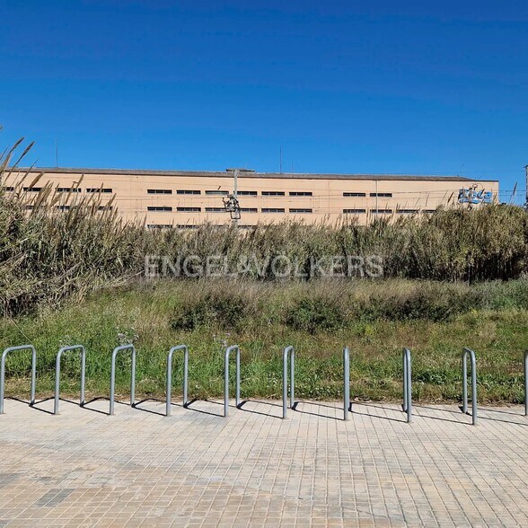 Camí de la Via, 68B, Viladecans, Barcelona for sale - Building Photo - Image 2 of 3