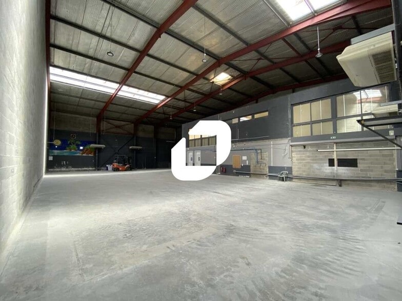 8 Rue D'Ingril, Sète for lease - Building Photo - Image 2 of 8