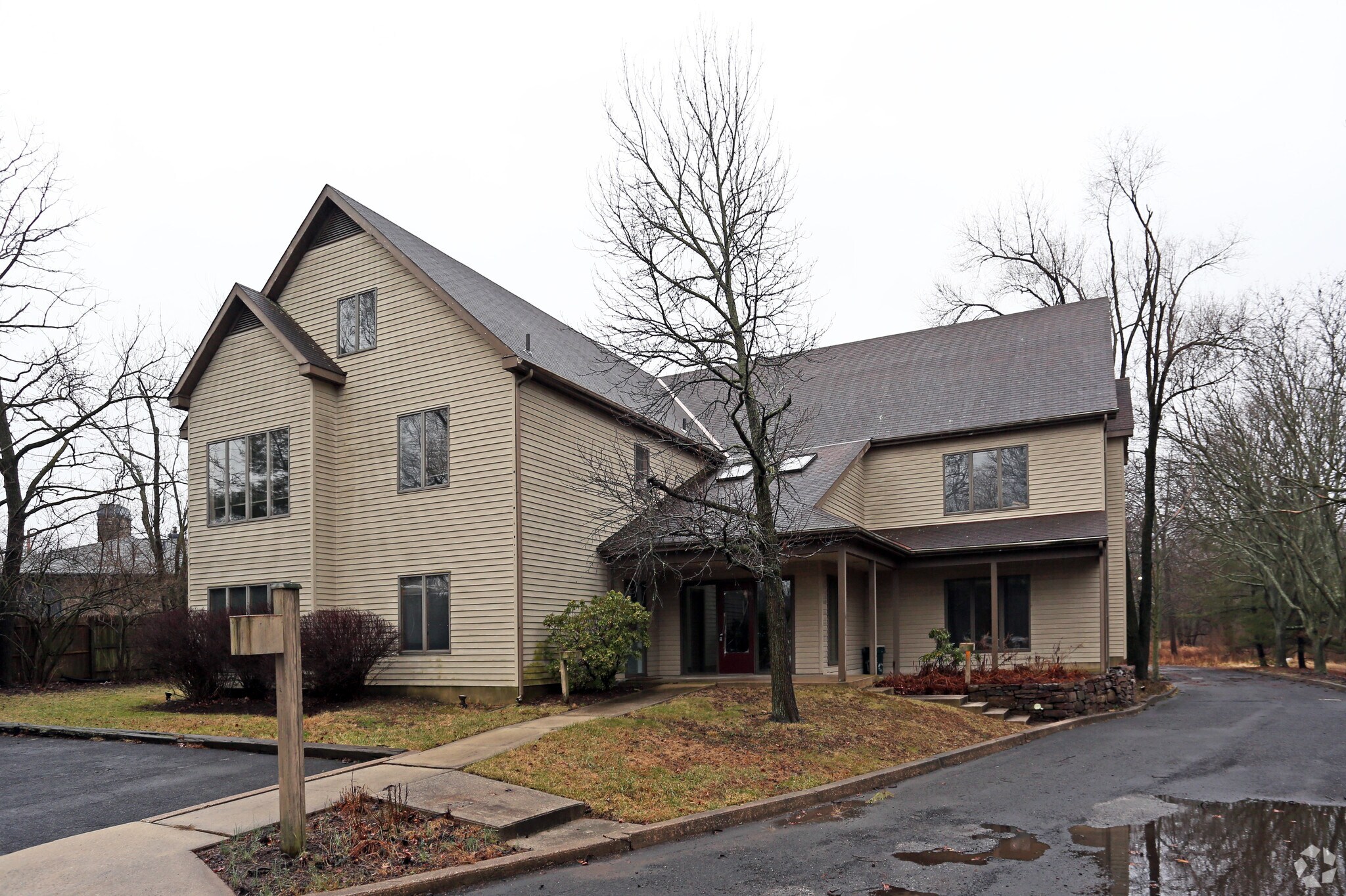 904 Sumneytown Pike, Spring House, PA for sale Primary Photo- Image 1 of 1