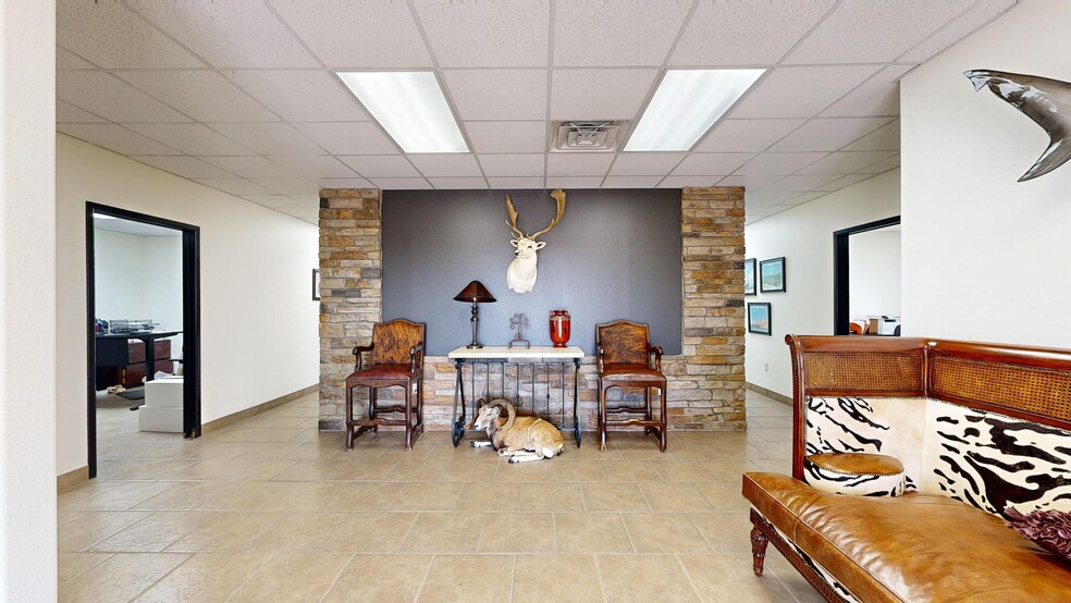 7910 Interstate 20, Midland, TX for lease - Matterport 3D Scan - Image 2 of 38