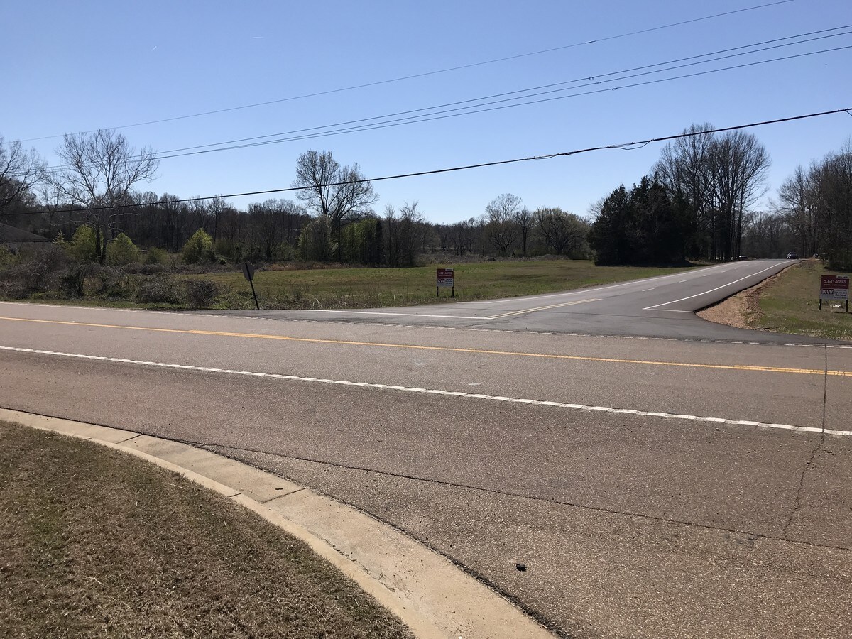 Highway 51, Hernando, MS 38632