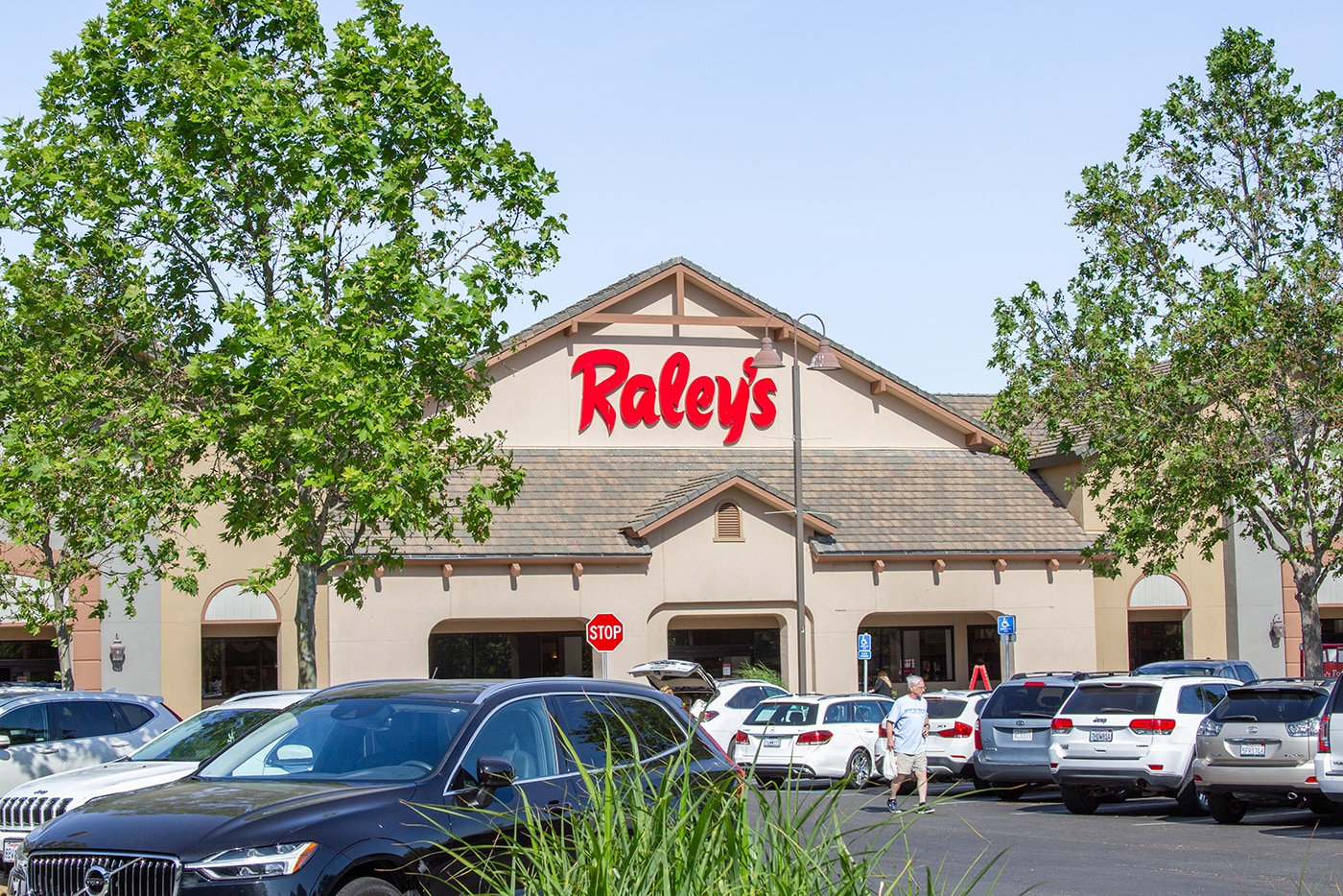 363 S Lower Sacramento Rd, Lodi, CA for lease Primary Photo- Image 1 of 8