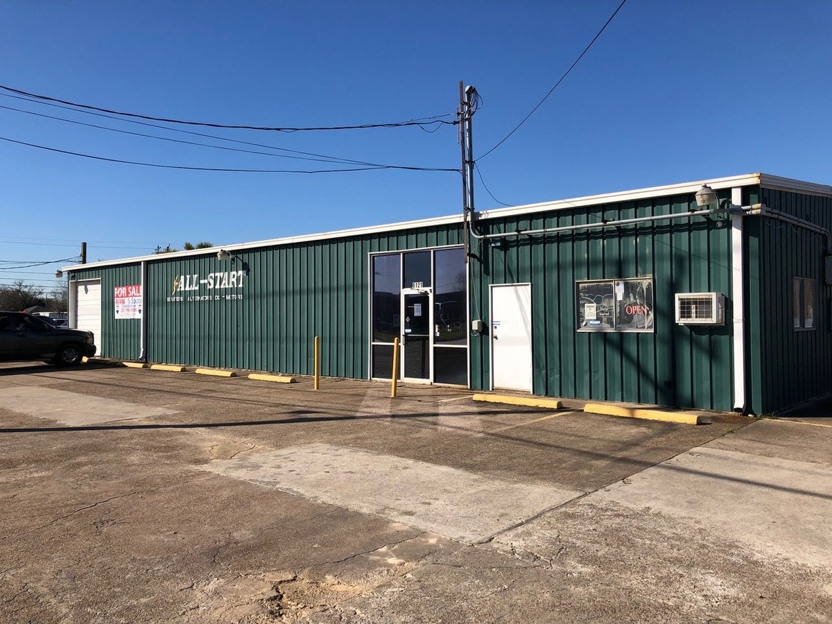 6121 Spencer Hwy, Pasadena, TX 77505