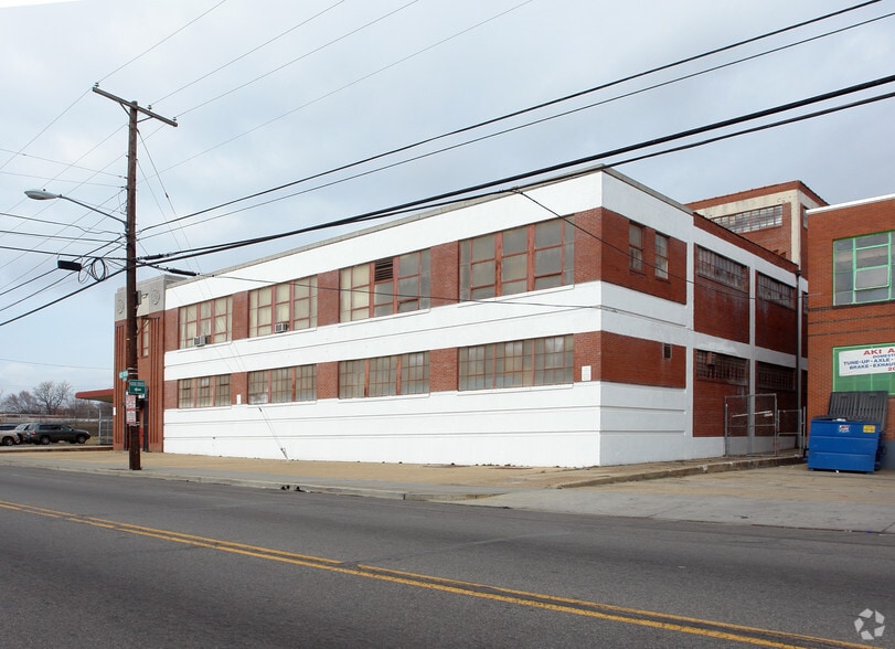 2030 West Virginia Ave NE, Washington, DC for sale - Primary Photo - Image 1 of 1