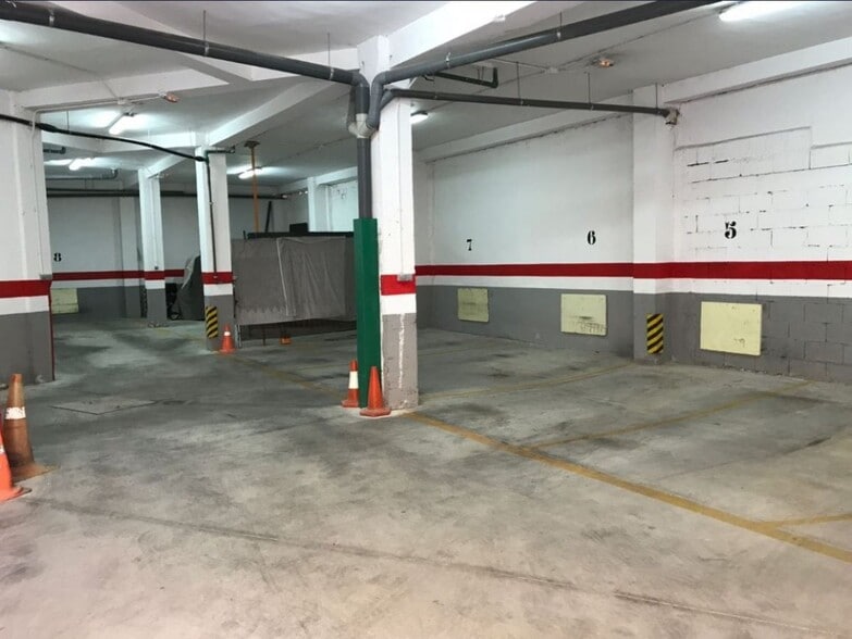 Retail in Salamanca for sale - Building Photo - Image 2 of 9