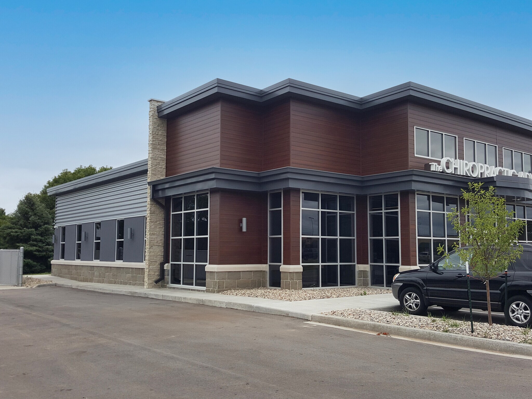 645 W Ridgeview Dr, Appleton, WI for sale Building Photo- Image 1 of 1