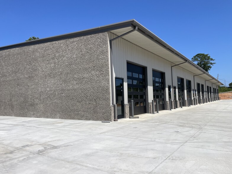 2447 Alton Rd, Irondale, AL for lease - Building Photo - Image 1 of 14