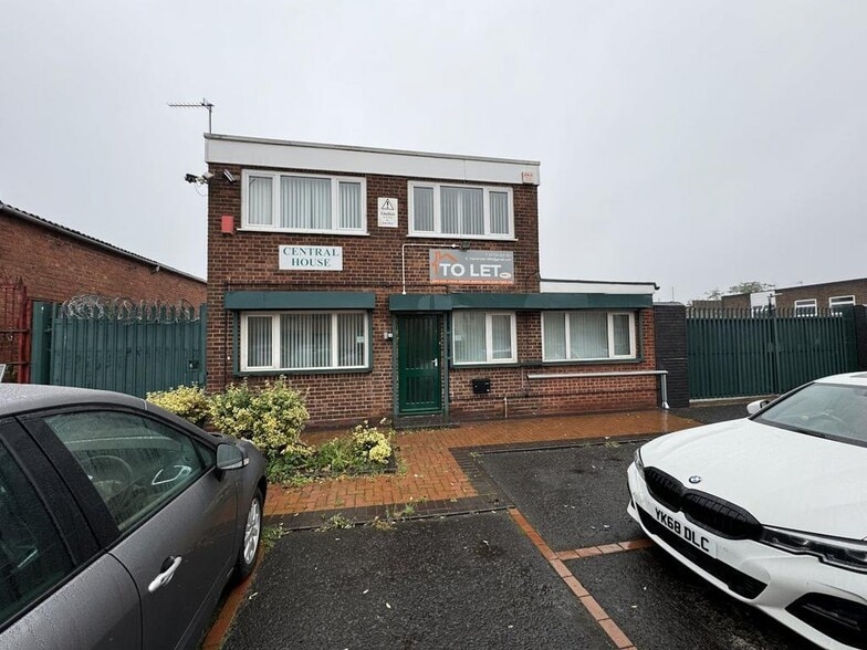 Lyng Ln, West Bromwich for lease - Building Photo - Image 1 of 13