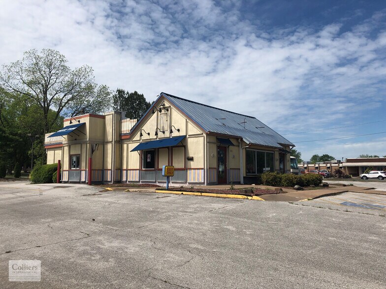 1036 W Walnut St, Rogers, AR for sale - Building Photo - Image 1 of 1